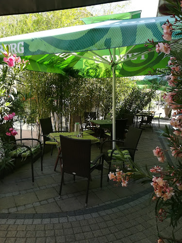 Cafe Ameretto Vendéglő és Cukrászda - Vendéglátás