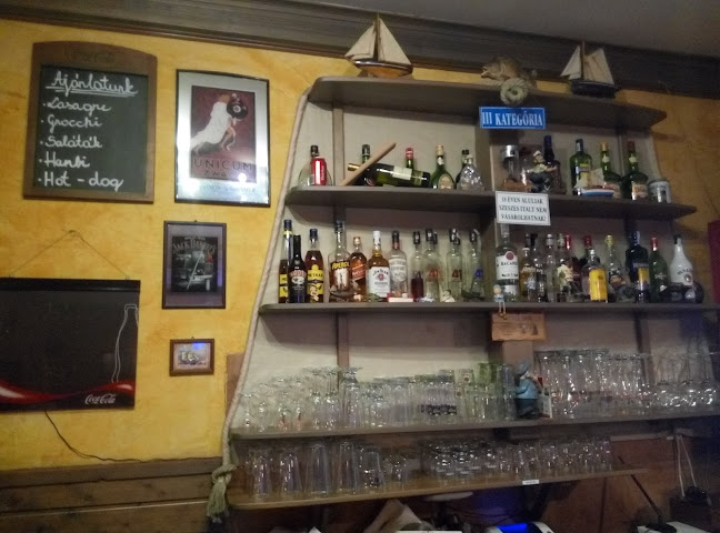 Komárom, Klapka György út 15, 2900