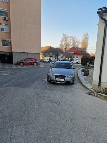 Flamingó Étterem és Kávézó - Vendéglátás