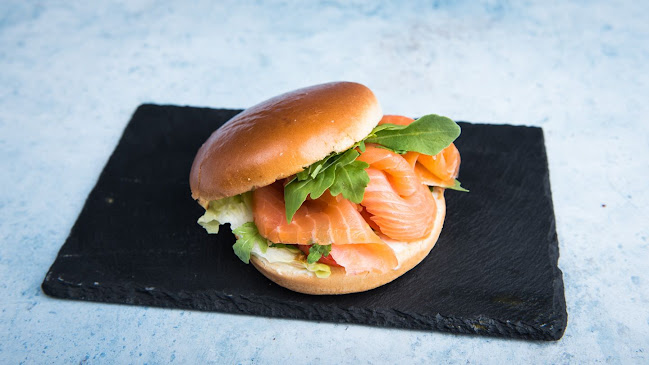 Opinii despre Candy Garden - Café & Deli în Budapest - Vendéglátás