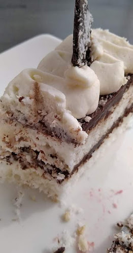 Édes M Cukrászda - Vendéglátás