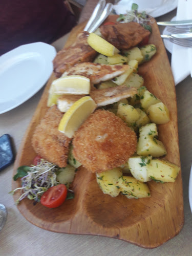 Comentarii opinii despre Lajos Király Étterem