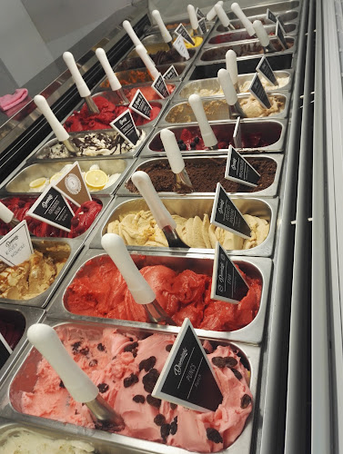 Damniczki Fagyizó - Vendéglátás