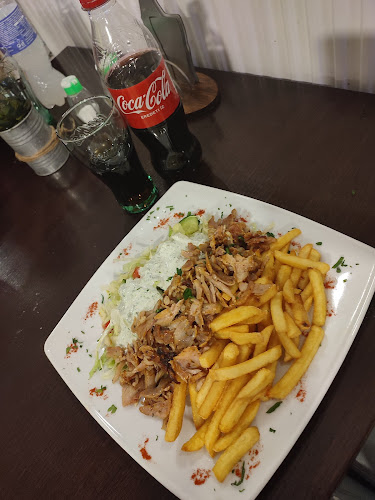 Comentarii opinii despre Forum Bistro -étterem,pizza,hamburger, street food, hot-dog