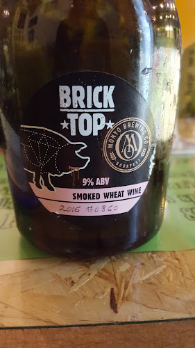 HOPAHOLIC Craft Beer Bar & Food Budapest