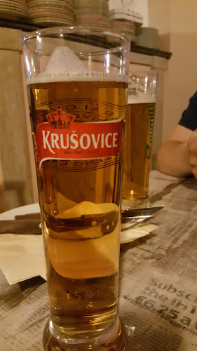 Fórum Pizzéria - Vendéglátás