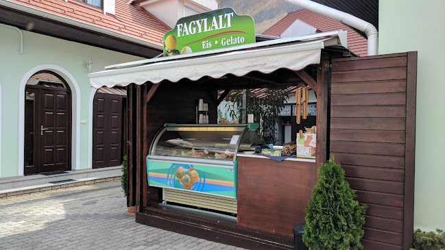 Comentarii opinii despre Walzer Cukrászda