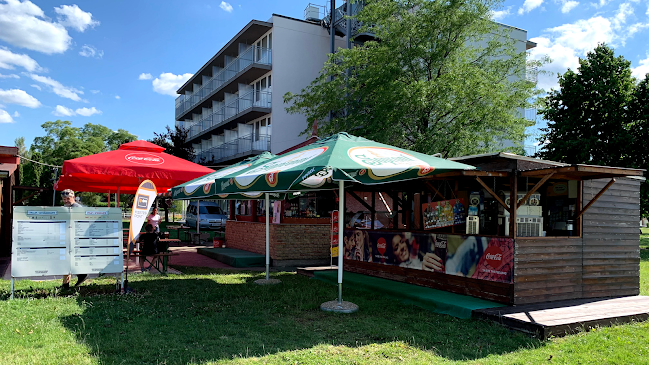 Comentarii opinii despre Part Büfé | Bringa Pihenő és Powerade Hidratáló Pont