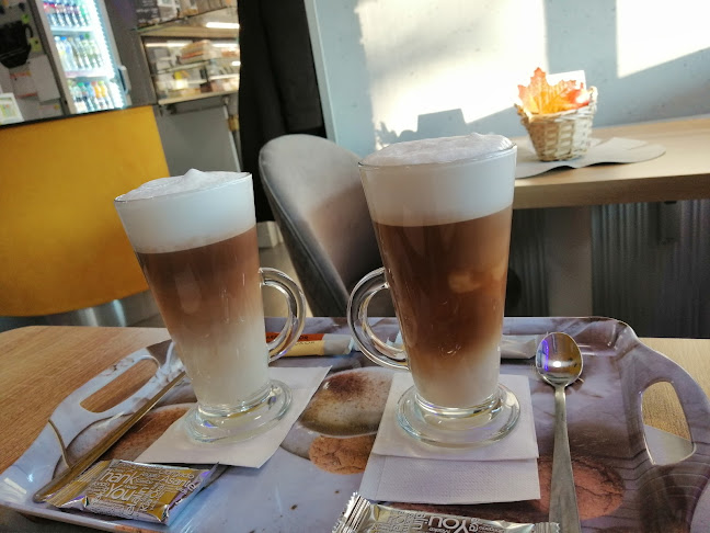 Trécselő Kávézó és Szendvicsbár - Szeged