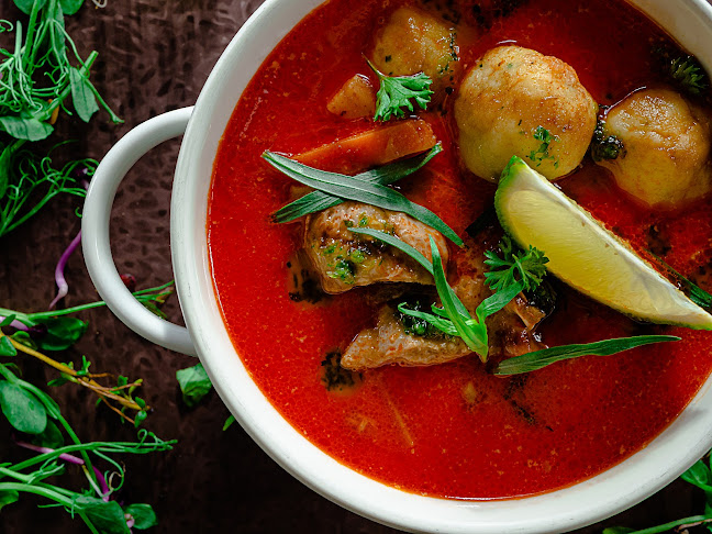 Pipacs Étterem Eger-Almár