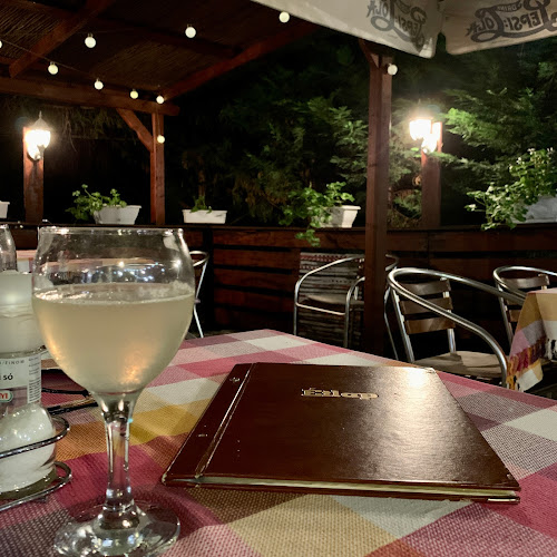 Rákóczi Pince Étterem - Vendéglátás