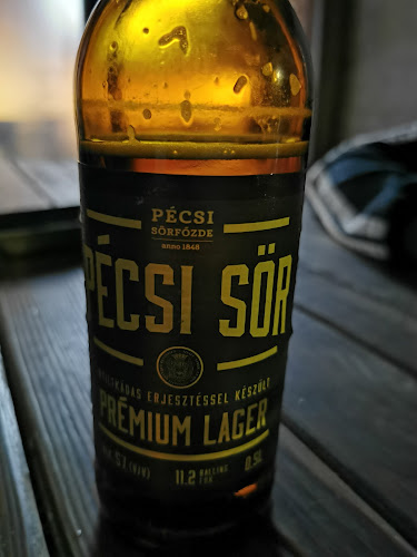 Opinii despre Mini presszó în Mohács - Vendéglátás