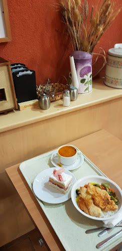 Delelő Gyorsétterem - Vendéglátás