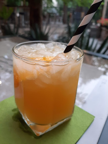 Opinii despre Terasz Café & Coctail în Szigethalom - Vendéglátás