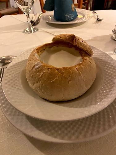 Tata, Tópart stny. 1, 2890