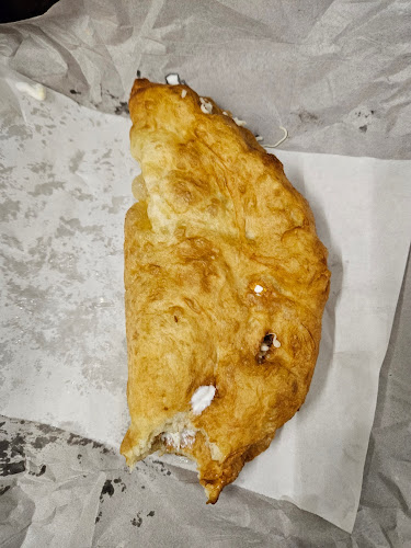 Opinii despre Csipp-csupp büfé /Fitt meletti lángosos în Dunaújváros - Vendéglátás