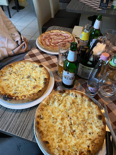 Opinii despre Adyvárosi Tópart Pizzéria în Győr - Vendéglátás