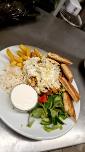 Pizza & Gyros Étterem és Rendezvényterem - Vendéglátás