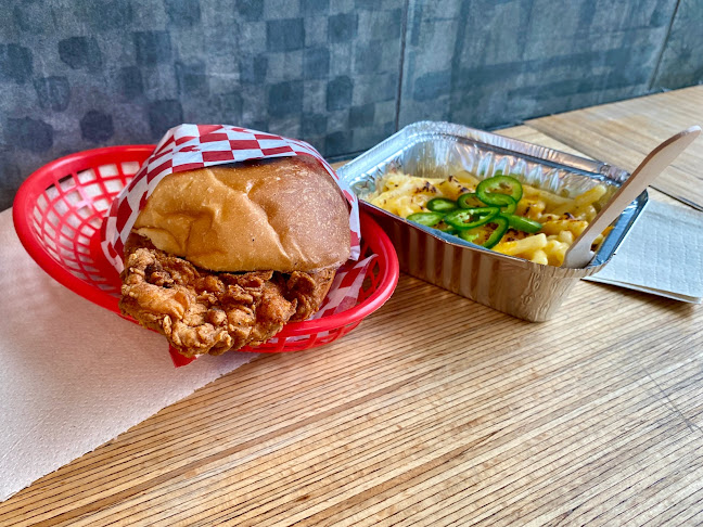 Crunchy Király 60 - Vendéglátás