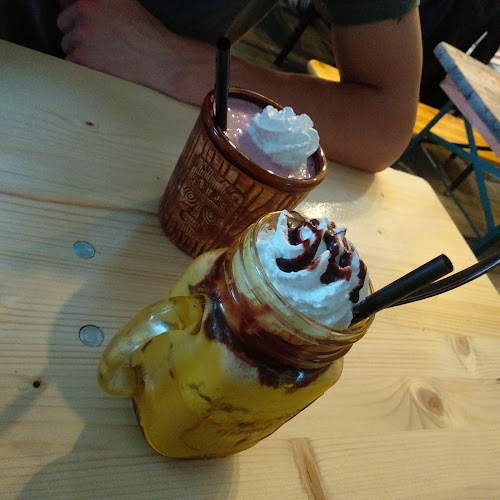 Korzó Kávéház - Szolnok