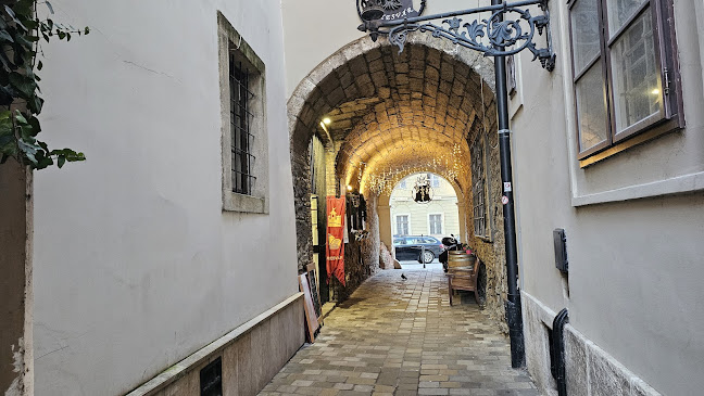 Opinii despre Budavári Rétesvár în Budapest - Vendéglátás