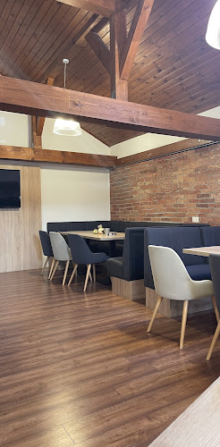 Opinii despre Vadregény Bisztro&Pizza în Pálháza - Vendéglátás