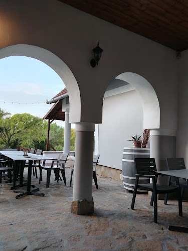 Mákvirág Borház-vendéglő - Révfülöp