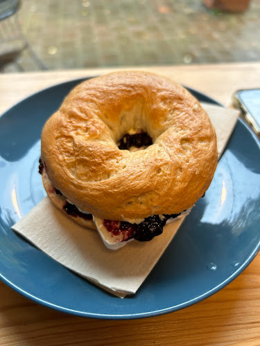 Opinii despre Manooka Kávézó în Eger - Vendéglátás