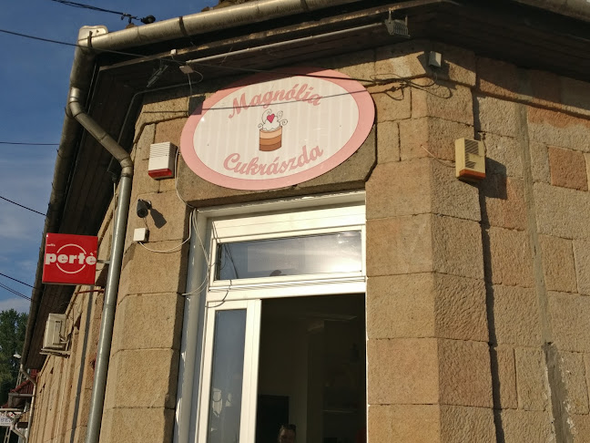 Magnólia Cukrászda - Vendéglátás