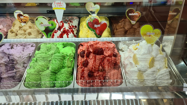 Opinii despre Boro fagyizó în Szeged - Vendéglátás