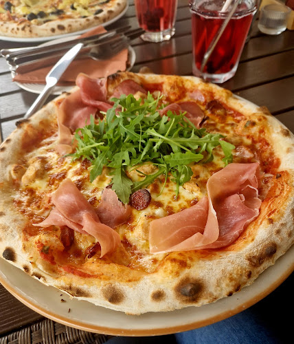 Opinii despre Vadregény Bisztro&Pizza în Pálháza - Vendéglátás