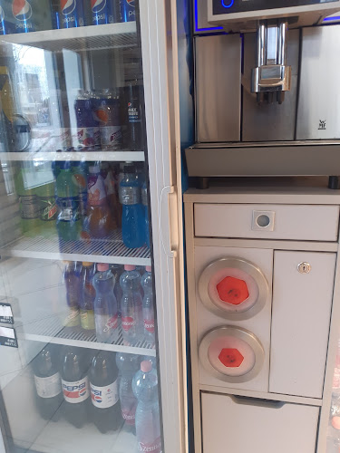 Edi Pékség - Jászfényszaru