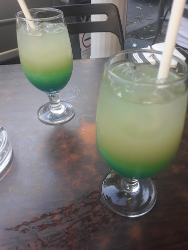 Gong Café presszó - Vendéglátás