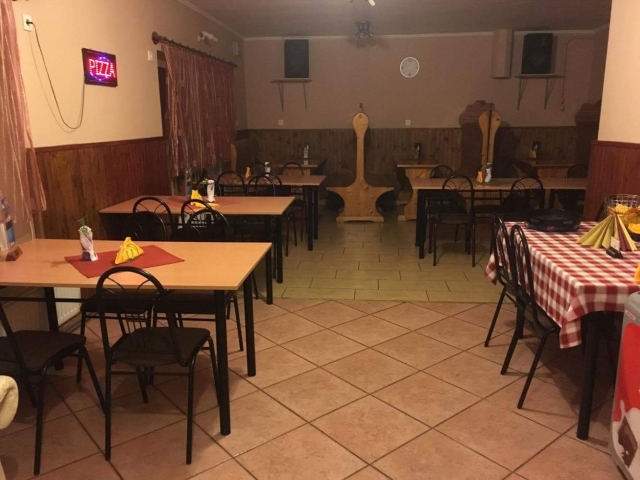 Corner pizza büfé - Vendéglátás