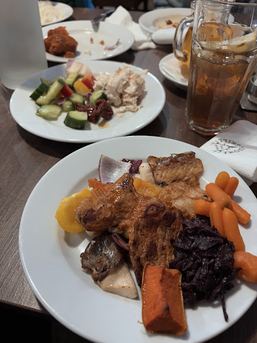 Opinii despre Trófea Grill Étterem Újbuda în Budapest - Vendéglátás