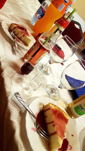 Iparos Kávézó - Vendéglátás