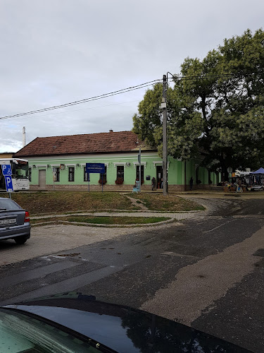 Zsámbék, Szent István tér 6, 2072