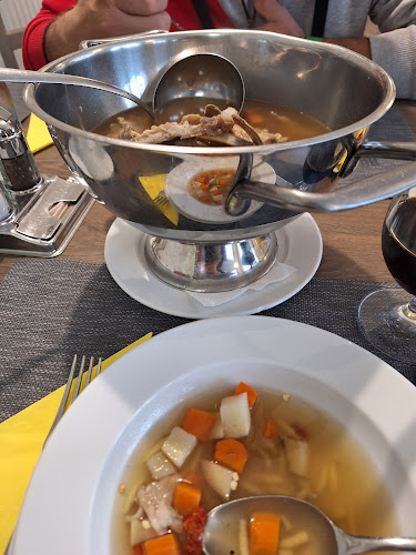 Autós Vendéglők - Kápolna