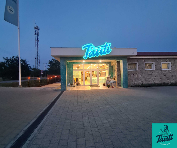 Tánti Házias Ízek - Vendéglátás