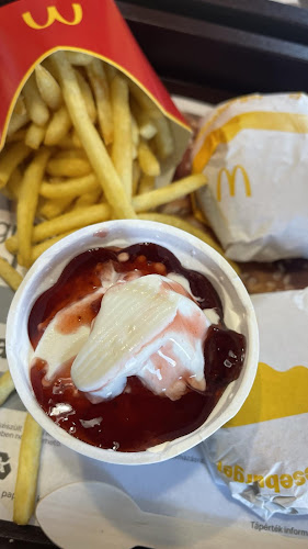 McDonald's - Vendéglátás