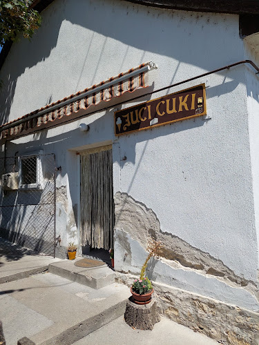 Juci Cuki - Vendéglátás