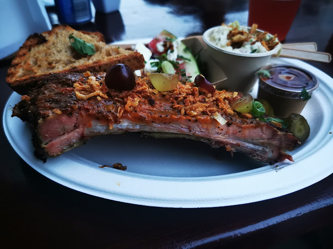 Opinii despre Déli Part BBQ în Siófok - Vendéglátás