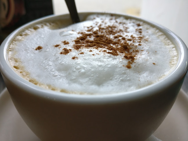 Opinii despre Hoffmann Kávéház în Dunaföldvár - Vendéglátás