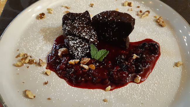 Opinii despre Bagolyvár în Pécs - Vendéglátás