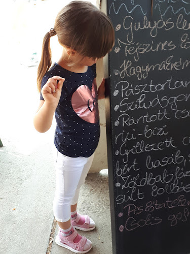 Opinii despre Zöldajtós Étterem în Gyömrő - Vendéglátás