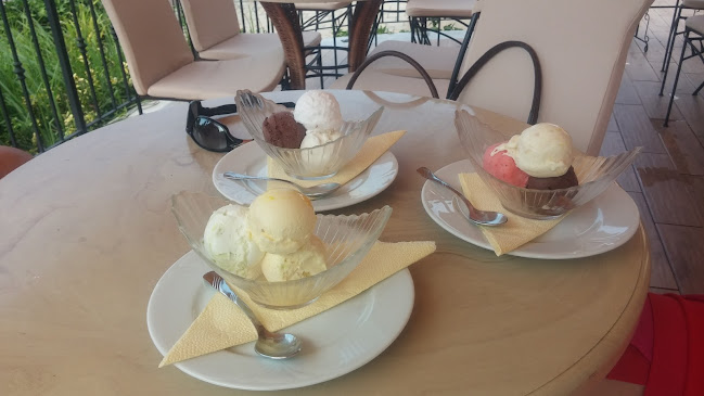 Schőnig Cukrászda és Kávéház