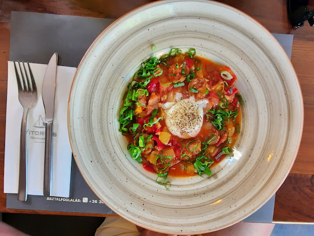 Vitorlás Étterem - Balatonlelle