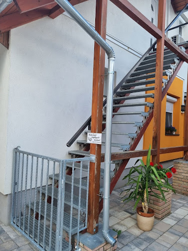 Comentarii opinii despre Global-Coffe Kft. - Felújított és új Saeco kávégépek