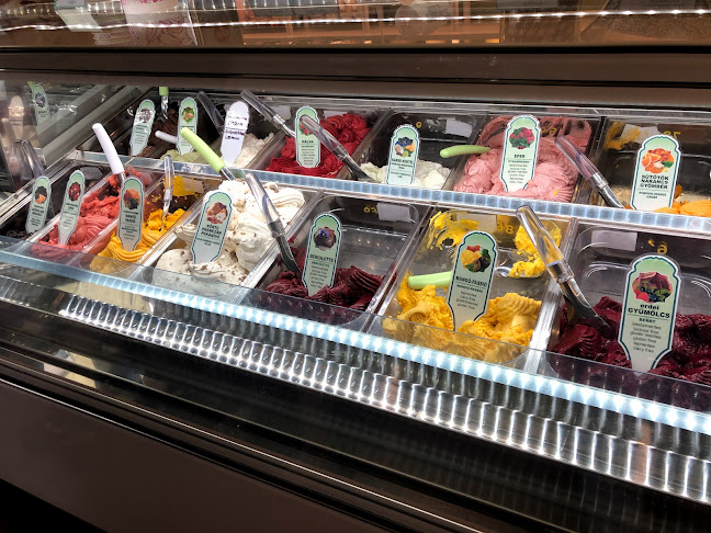 Comentarii opinii despre Reök Kézműves Cukrászda és Kávéház