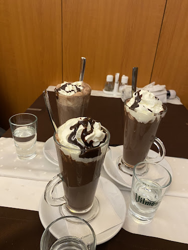 Mézeskalács Kávézó - Vendéglátás